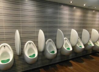 Jak wygląda mocz przy chorych nerkach?